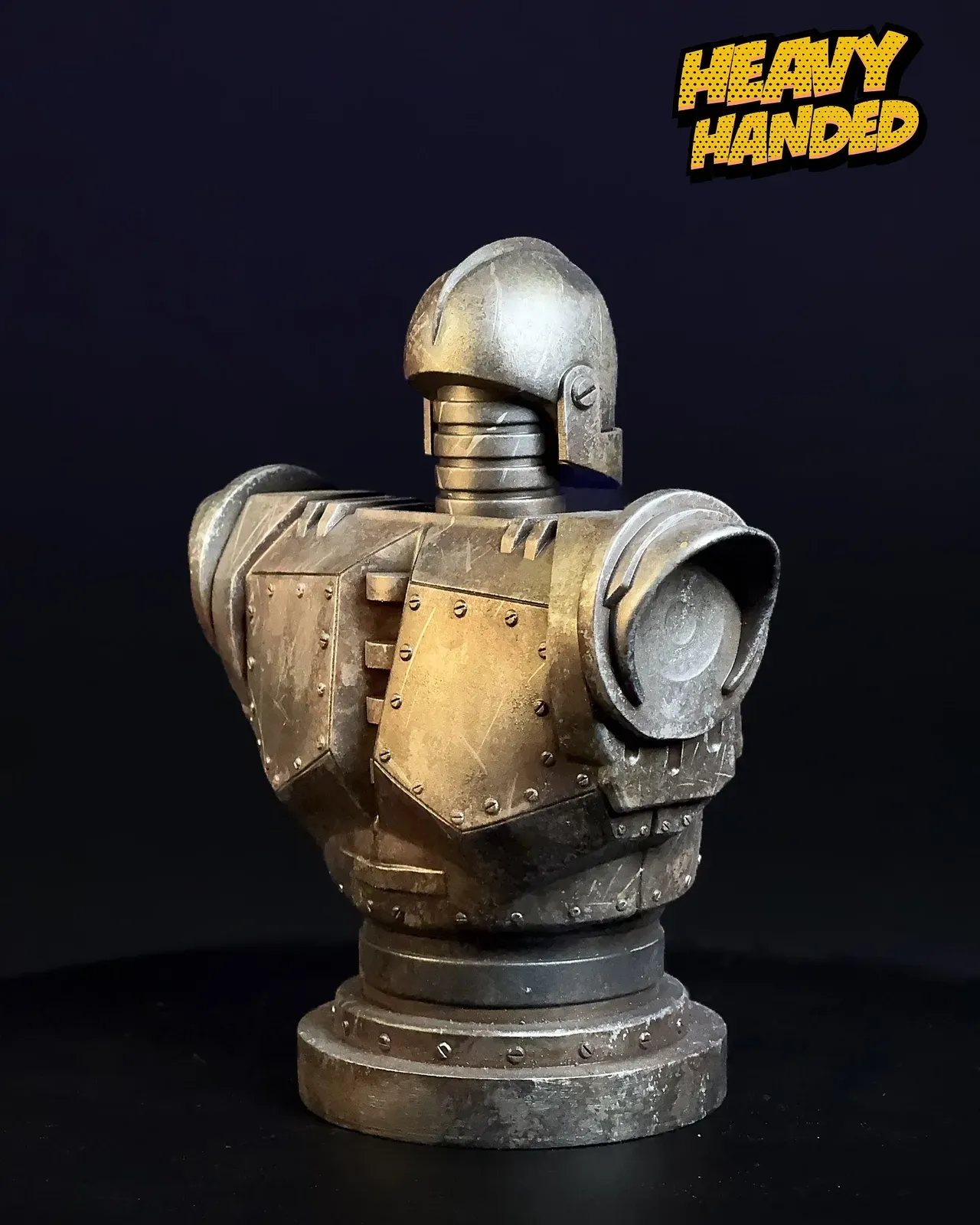 Iron Giant Bust — view 3