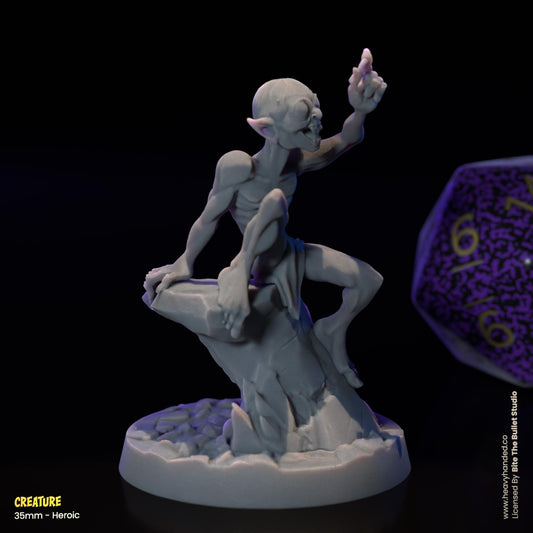 Creature Miniature (Sméagol/Gollum) | Dungeons and Dragons Mini RPG Tabletop Miniature DnD Painting Pathfinder 5e DnD | BtB