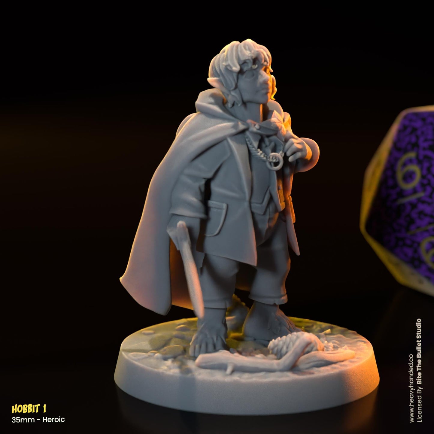Hobbits Miniatures (Frodo, Sam, Merry, Pippin) | Dungeons and Dragons Mini RPG Tabletop Miniature DnD Painting Pathfinder 5e DnD | BtB